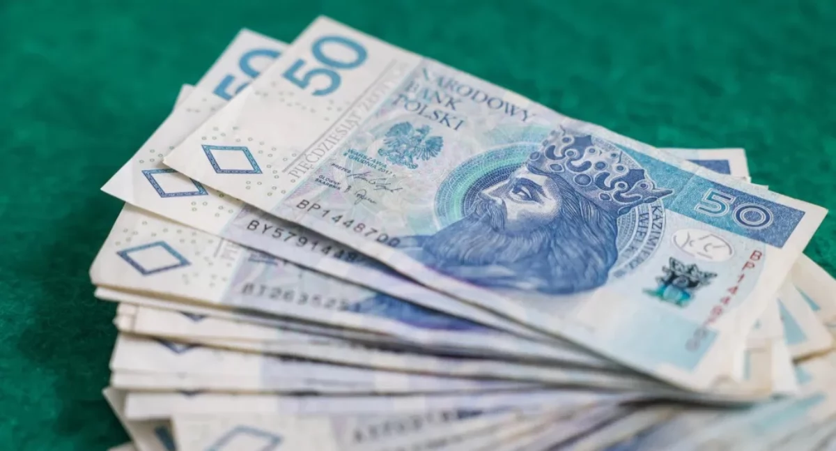 Polskie banknoty - zdjęcie ilustracyjne. Fot. PAP/Szymon Pulcyn
