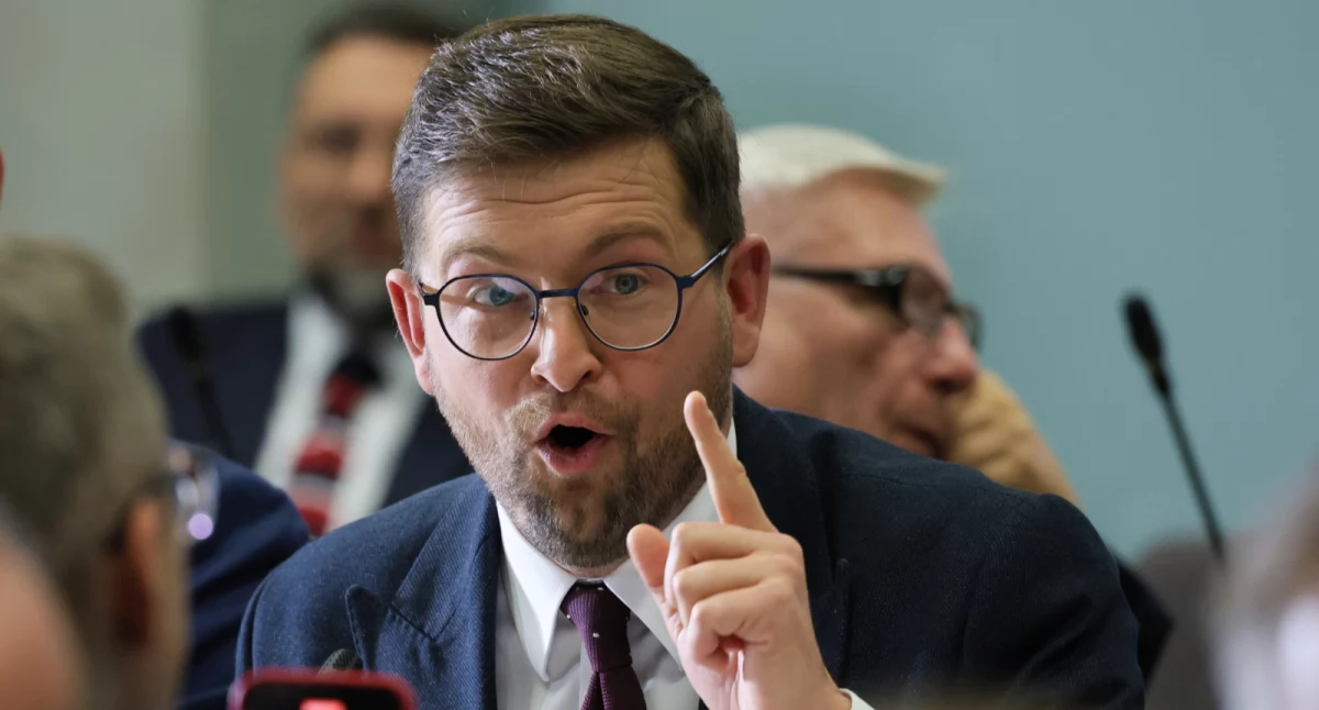 Informacje dnia, Śliwka zarzutach wobec Ziobry motywowane politycznie - zdjęcie, fotografia