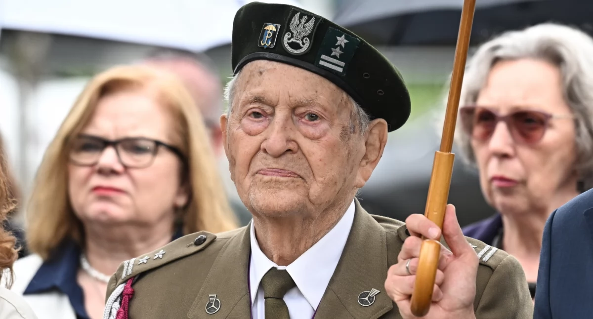 Na zdjęciu archiwalnym z dnia 5 sierpnia 2024 roku, uczestnik powstania warszawskiego ppłk Zbigniew Rylski. Ppłk Zbigniew Rylski ps. Brzoza, z batalionu „Parasol”. Fot. PAP