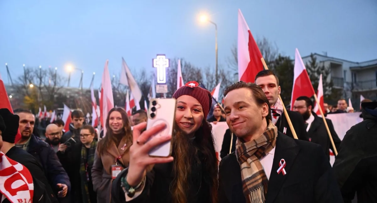 Krzysztof Bosak na Marszu Niepodległości. Fot. Facebook 