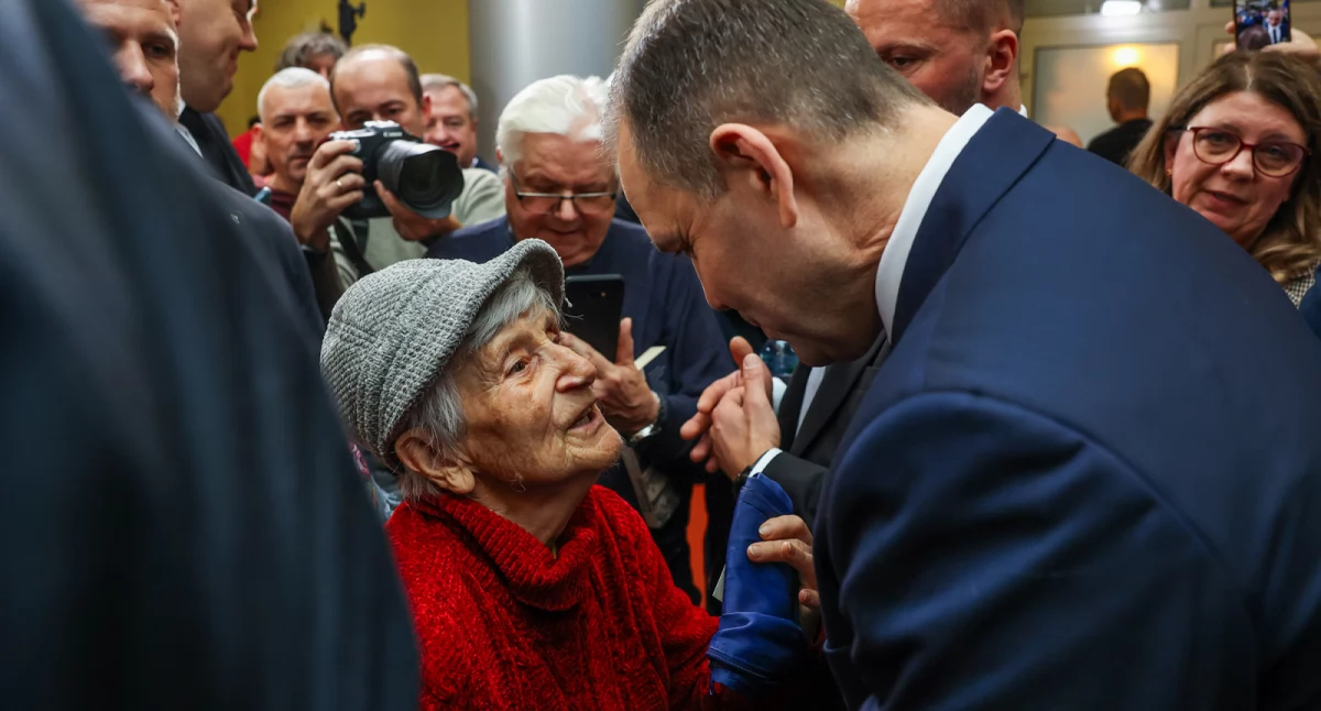– Proponuję podchodzenie do waloryzacji i w sposób procentowy, i kwotowy. To jest głównie głos w imieniu tych, którzy mają najniższe emerytury poniżej 3 tysięcy złotych – mówi prezydent Karol Nawrocki //Fot. Przemysław Keler/KPRP