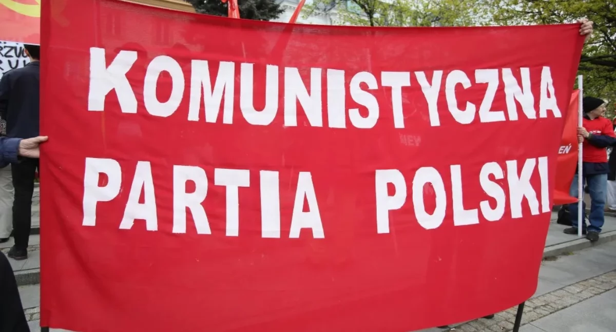 Informacje z Polski, Delegalizacja komunistycznej partii decyzja - zdjęcie, fotografia
