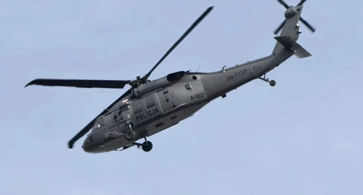 Policyjny śmigłowiec Black Hawk. Fot. PAP