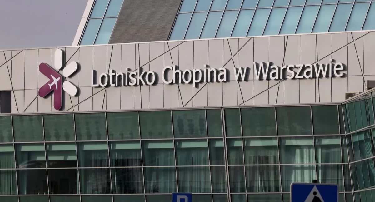 Informacje z Polski, Trudna środa Lotnisku Chopina - zdjęcie, fotografia