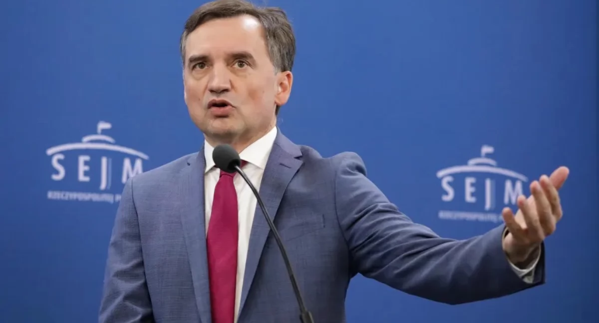 Informacje z Polski, Ziobro zdradził kiedy uzyskał - zdjęcie, fotografia