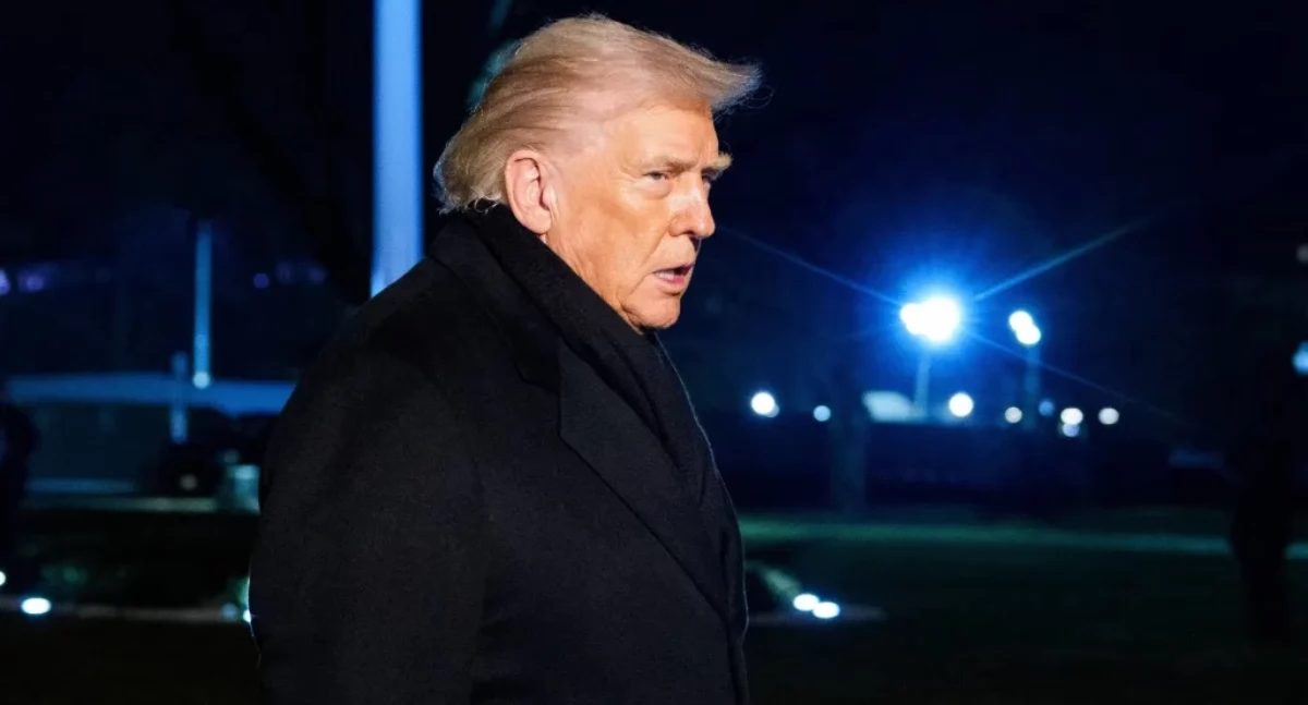 Informacje ze Świata, Problemy drodze Davos Samolot Trumpa wrócił - zdjęcie, fotografia