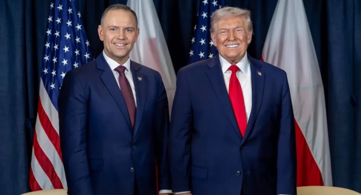 Informacje z Polski, Brawo Nawrocki! - zdjęcie, fotografia