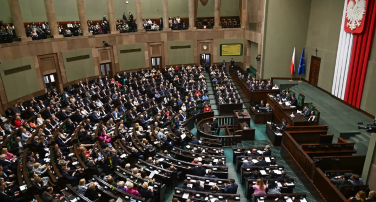 Informacje z Polski, mógłby wyglądać - zdjęcie, fotografia