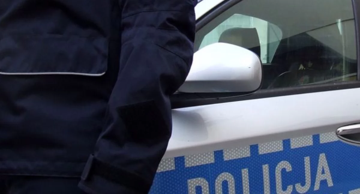 Komunikaty policji, dzieje policją Polsce - zdjęcie, fotografia