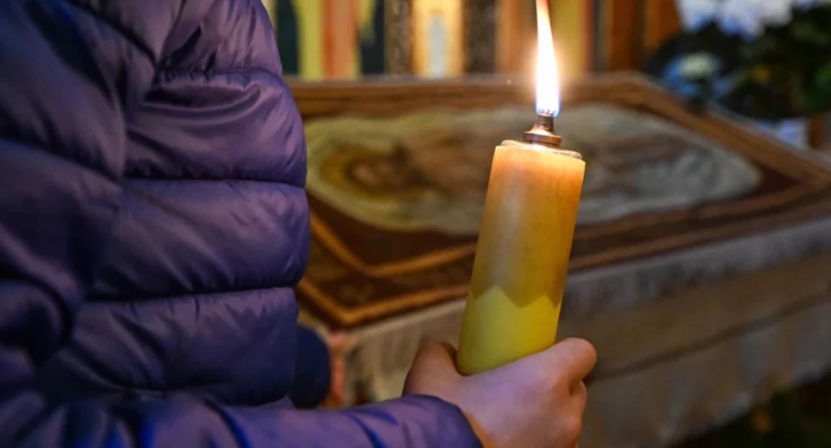Kościół, [SONDA] Wielki Piątek liście wolnych - zdjęcie, fotografia