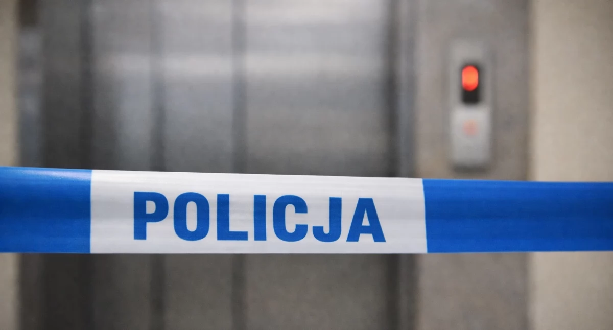 Kryminalne, Makabryczne odkrycie windzie! Odnaleziono spalone ciało kobiety - zdjęcie, fotografia