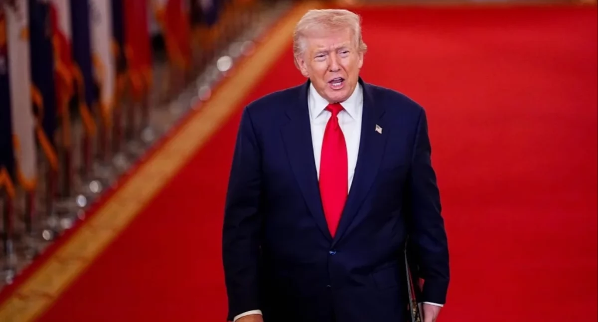 Informacje ze Świata, Reakcje słowa Trumpa wyjściu - zdjęcie, fotografia