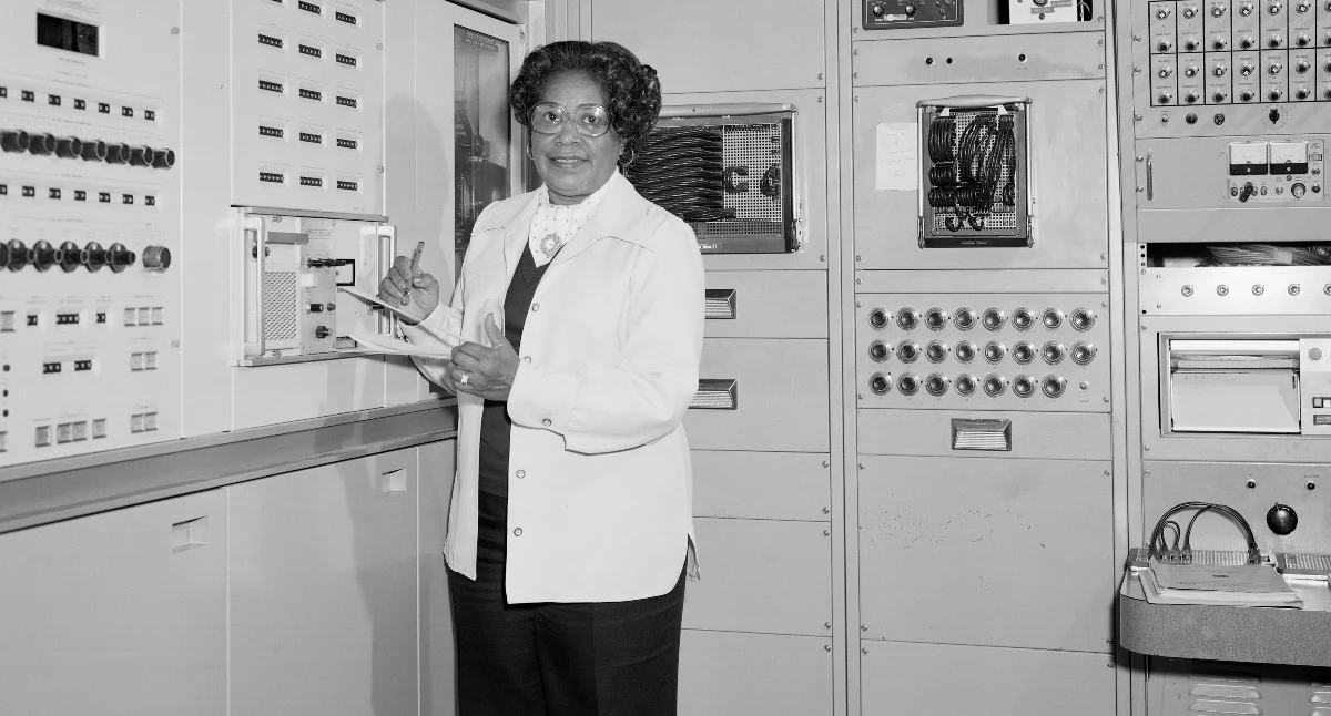 Mary Jackson w Centrum Badawczym Langley w 1977 roku  / fot. Wikipedia