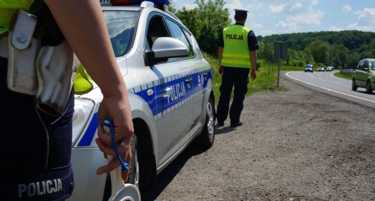 Komunikaty policji, Kierowcy powinni dziś uważać bardziej zwykle - zdjęcie, fotografia