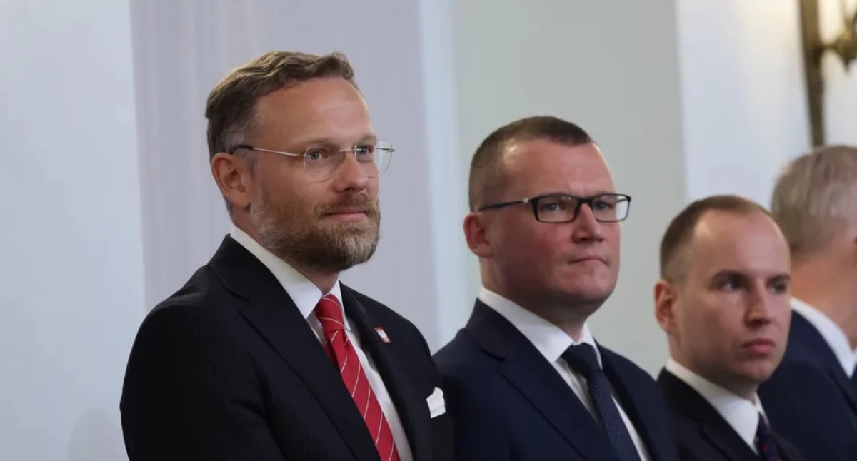 Informacje z Polski, Żurek uderza Kancelarię Prezydenta zastraszyć - zdjęcie, fotografia