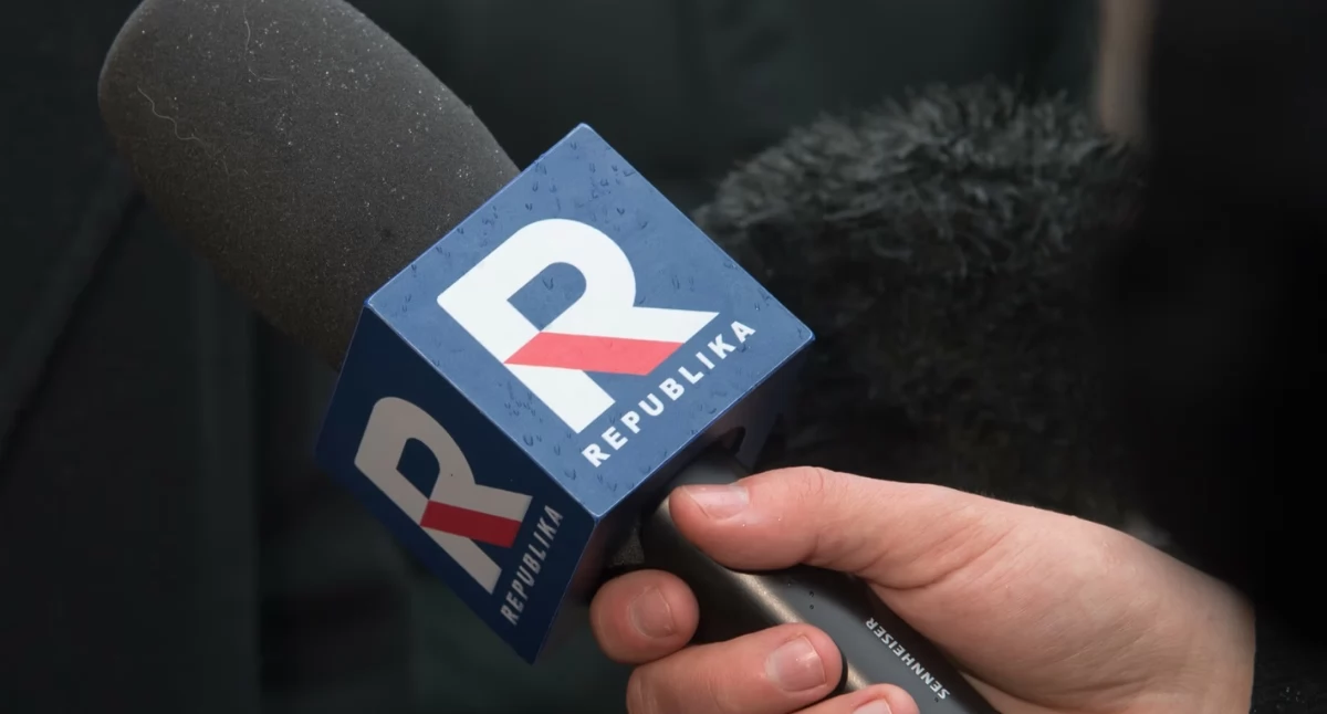 Informacje z Polski, Fałszywe alarmy policja ludzi Republiki Stacja mówi zmasowanej prowokacji - zdjęcie, fotografia