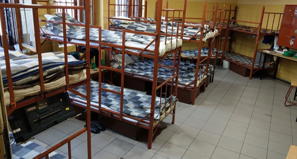 Informacje dnia, Polacy czołówce zagranicznych więźniów Wielkiej Brytanii - zdjęcie, fotografia