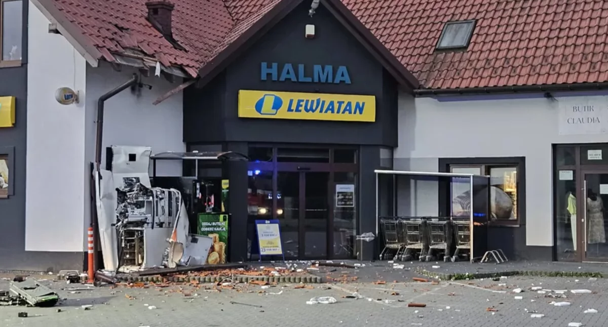 Źródło zdjęć: © Facebook | Halma Czernichów Lewiatan