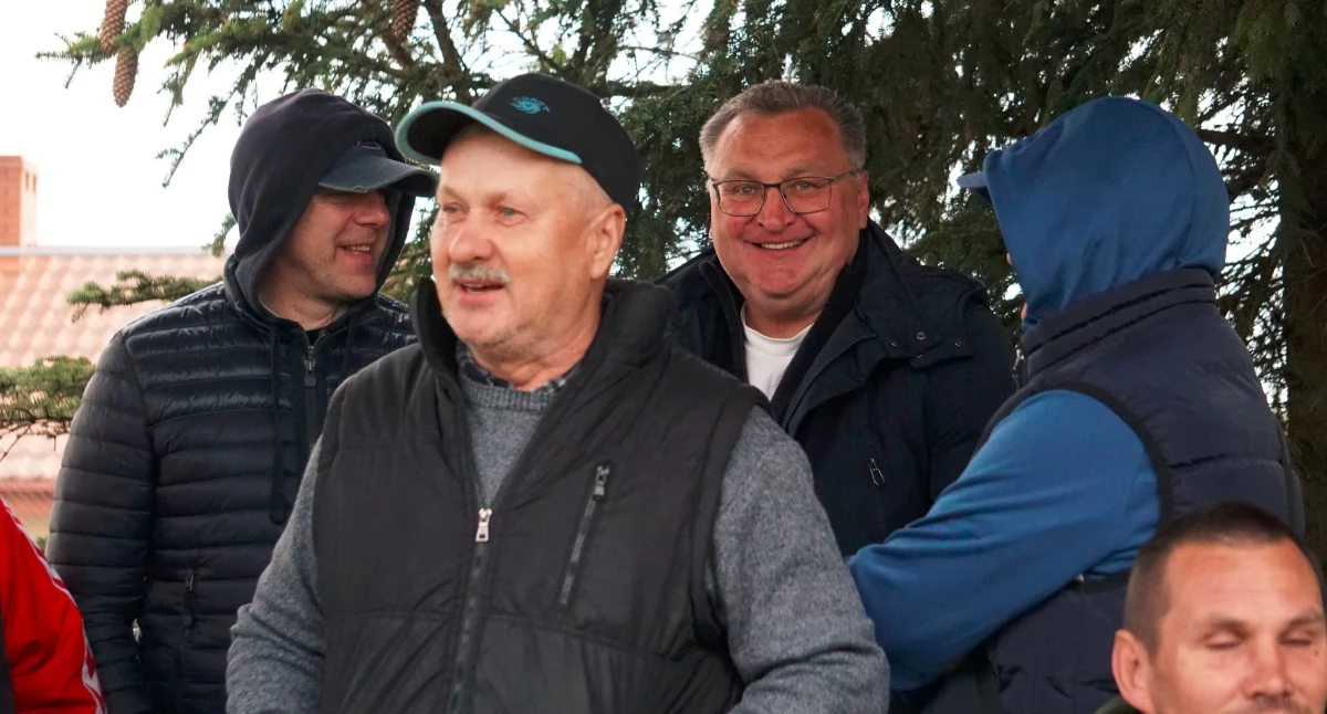 Własne boiska im nie pomogły
