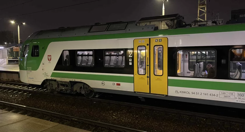Maszynista Kolei Mazowieckich jako pierwszy zatrzymał pociąg przed wysadzonymi torami. „Czułem przerażenie”