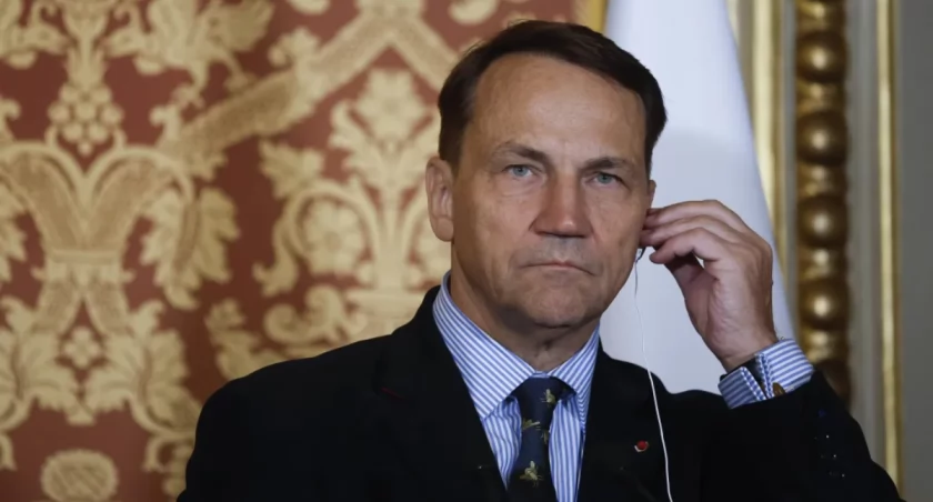 Sikorski reaguje na groźby Trumpa 