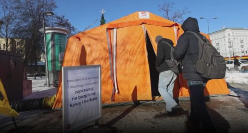 Całodobowa walka z mrozem
