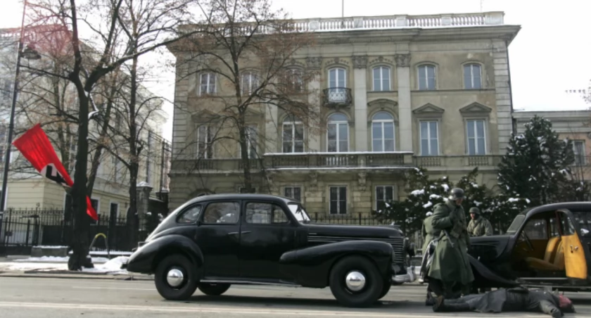 Warszawa nie płakała na tym pogrzebie