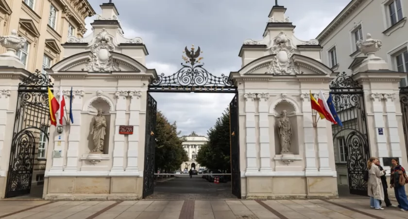 Hakerzy uderzyli w Uniwersytet Warszawski