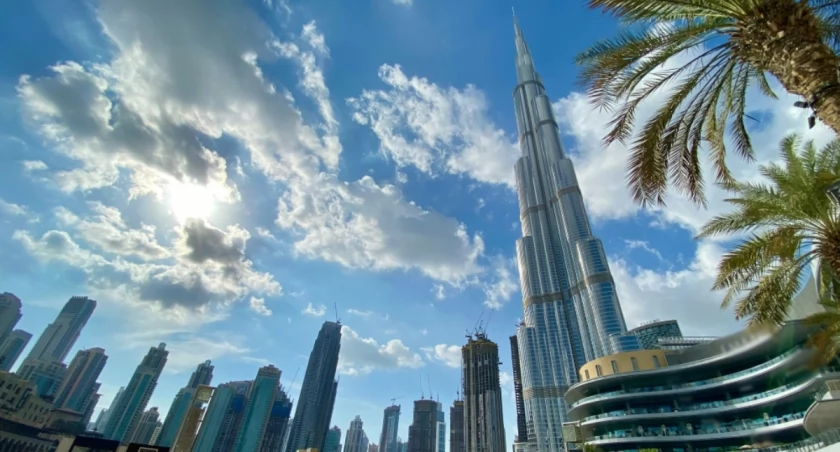 Polacy wcale nie współczują influencerom z Dubaju?