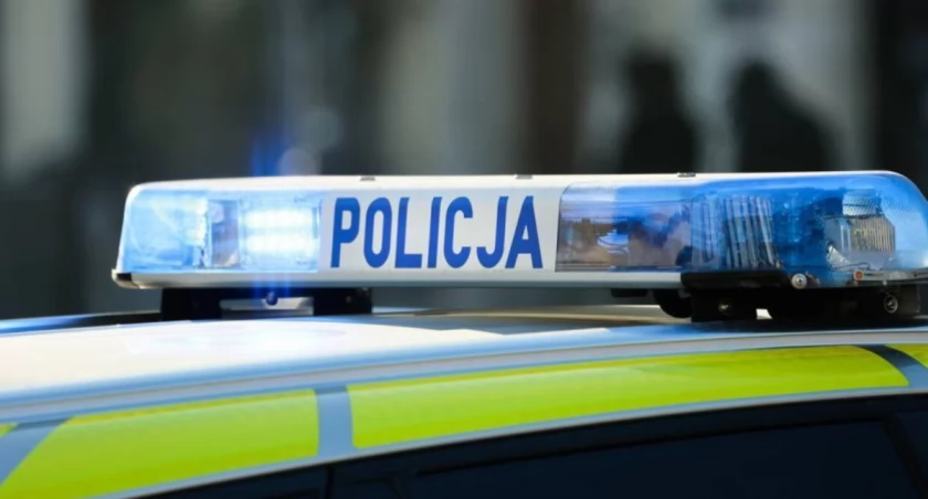 Kula przebiła ścianę i poleciała korytarzem