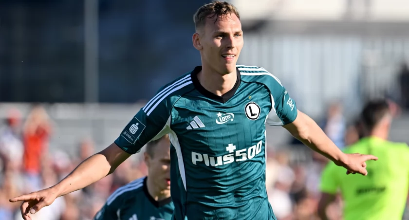 Legia była o krok od katastrofy. Bohater pojawił się w ostatnim momencie