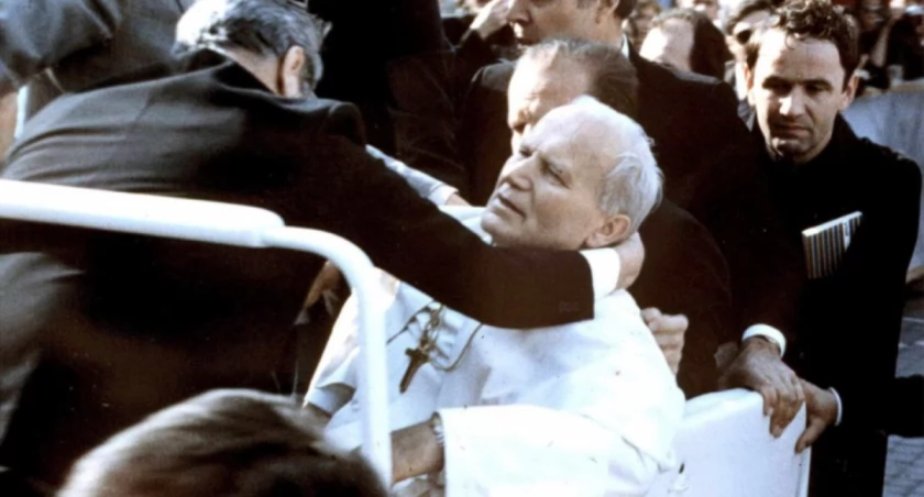 „Matka Boża ocaliła mi życie”. 45 lat od zamachu na Jana Pawła II [WIDEO]