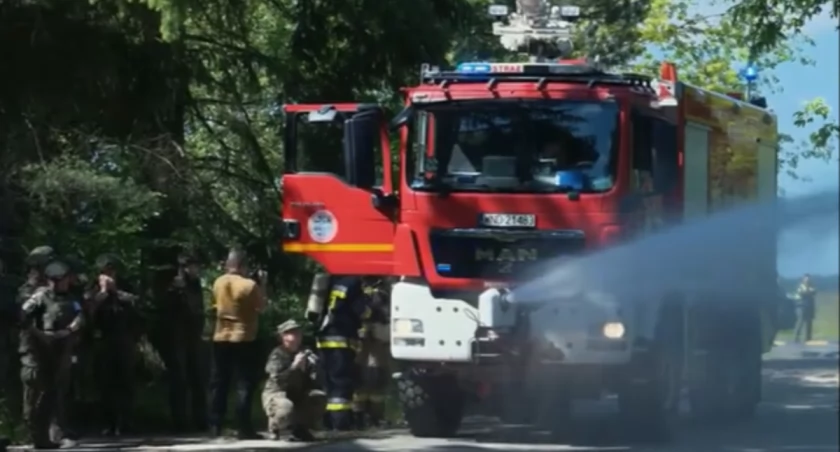 Alarm pod Warszawą. Rozbita Bryza i poszukiwania uzbrojonej grupy