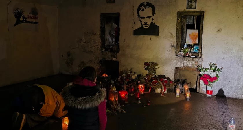 Zakaz kurii nie zatrzymał wiernych. W Bunkrze Popiełuszki dzieje się coś niezwykłego