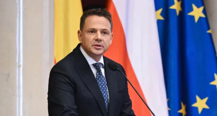 Wrze w Warszawie. Trzaskowski zapowiada personalne rozliczenia
