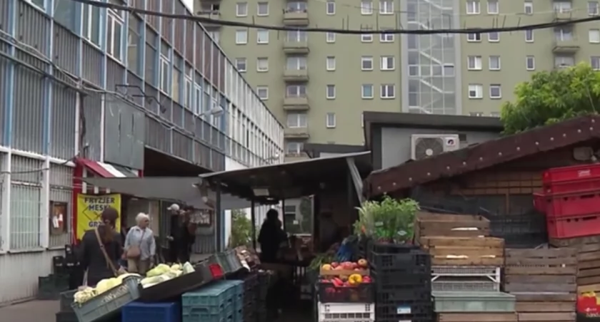 To może być koniec kultowego bazarku. Kupcy dostali dramatyczną wiadomość
