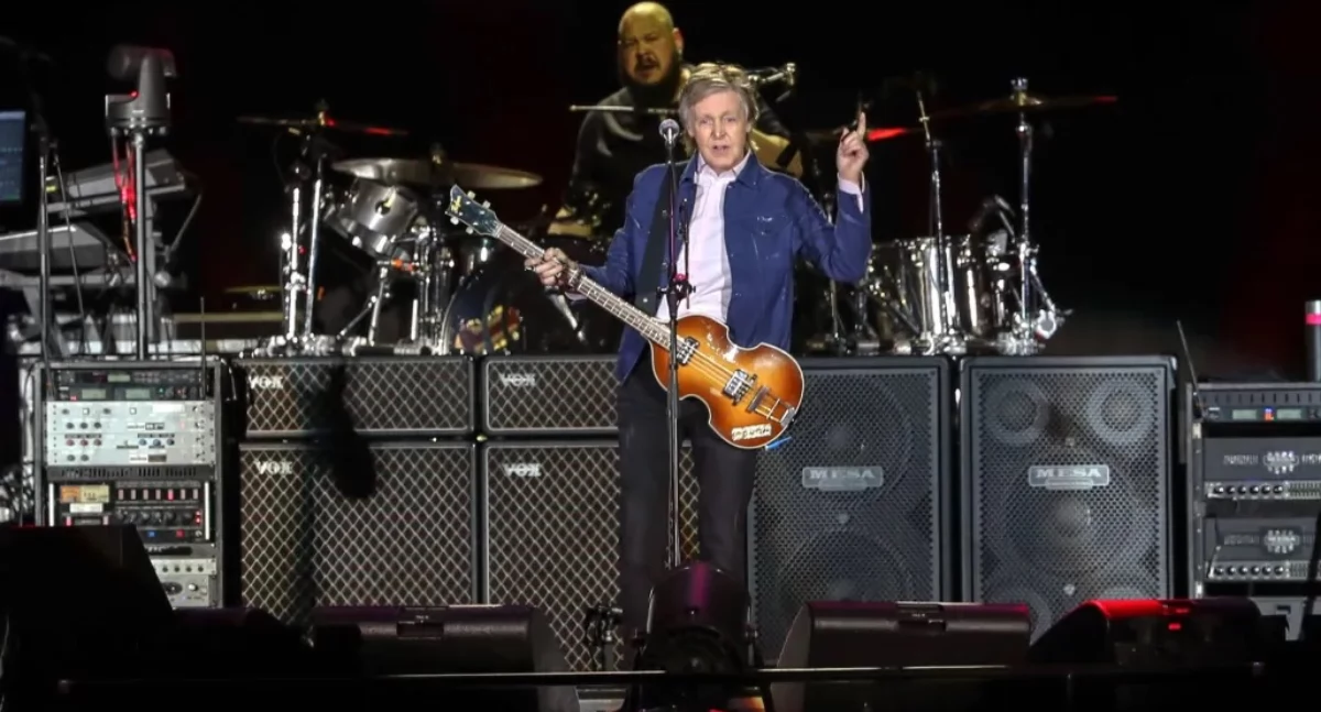 Paul McCartney protestuje 