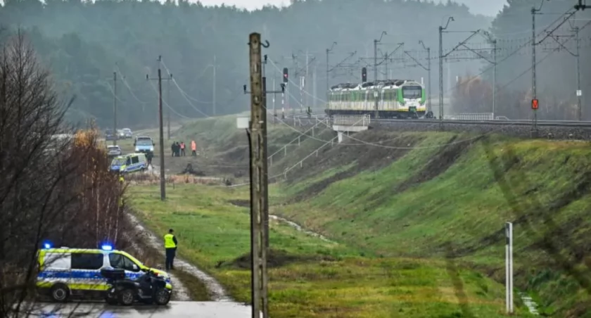 Prokuratura wnioskuje o czerwoną notę Interpolu dla podejrzanych o dywersję. 