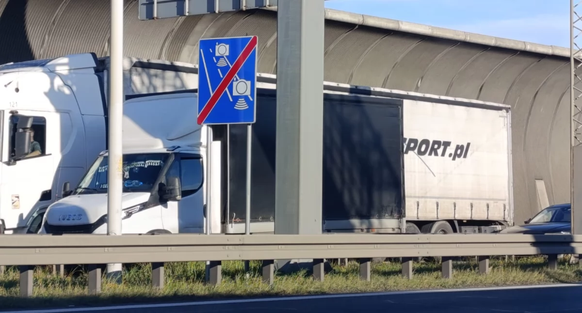 Na obwodnicy lepiej się nie spieszyć...