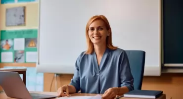 Studia podyplomowe dla nauczycieli – zdobywaj wiedzę w uczelni, która organizuje konferencję TEDx!
