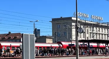 Weekend nad morzem? Najpierw polowanie na bilet