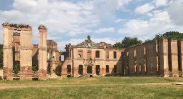 Romans Napoleona i Marii Walewskiej. Tu rodziła się jedna z najsłynniejszych historii miłosnych Europy