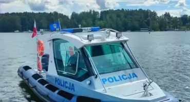Więzienie za szarżę skuterem po jeziorze