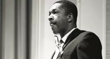 Muzyka, która wymknęła się instrumentowi – fenomen Coltrane’a