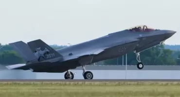 F-35 przelecą nad Polską