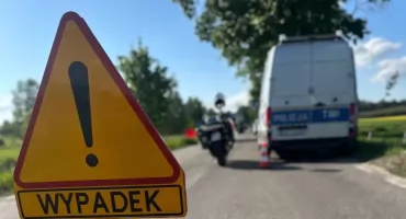 Wypadek auta z Przemysławem Czarnkiem. Jedna osoba trafiła do szpitala