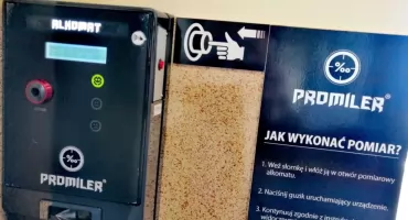 Śmierć przed urzędem gminy