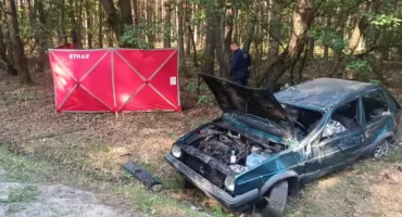 Tragiczny wypadek pod Staszowem. Nie żyje 22-latek, czterech nastolatków zostało rannych