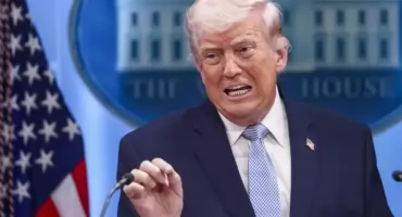 Ostra gra Trumpa w sprawie Grenlandii 