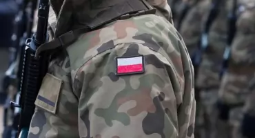Mundur z paczkomatu. Wojsko testuje nowy system